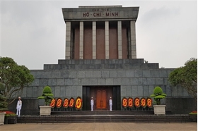 HO CHI MINH COMPLEX (A MUST SEE DESTINATION IN VIETNAM)